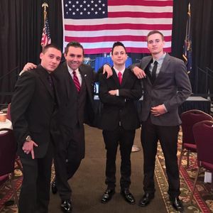 Meet your Posher, Kosmas